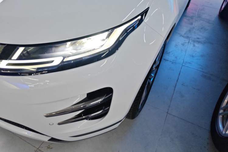 Used Land Rover Range Evoque 2023 Aurora L 249 PS Luxury Edition Left Front Headlight