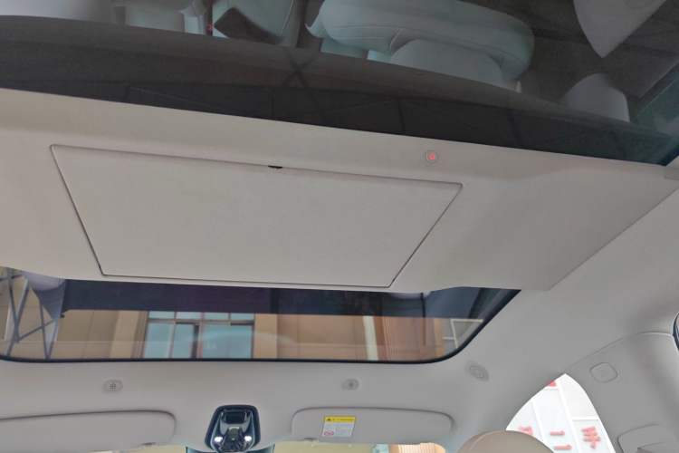 Used IM LS6 2023 Max Standard Edition Headliner