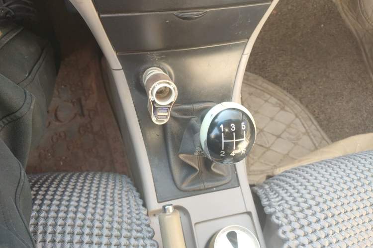 Used Geely Auto Vision 2013 1.5L Manual Comfort Model