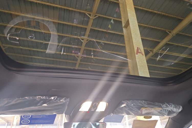 Used Volvo XC60 2025 B5 Four-Wheel Drive Smart & Advanced Midnight Black Edition Headliner