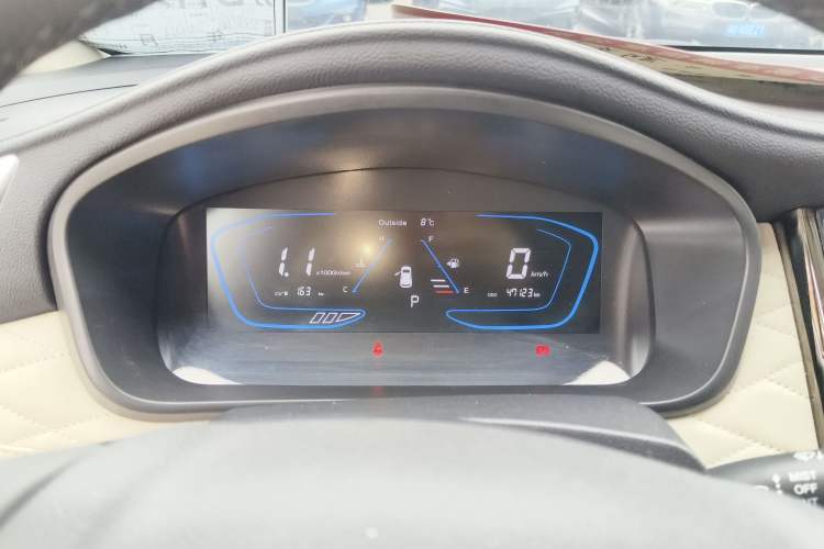 Used Oshan Cosmos 2022 1.5T Automatic Business Model