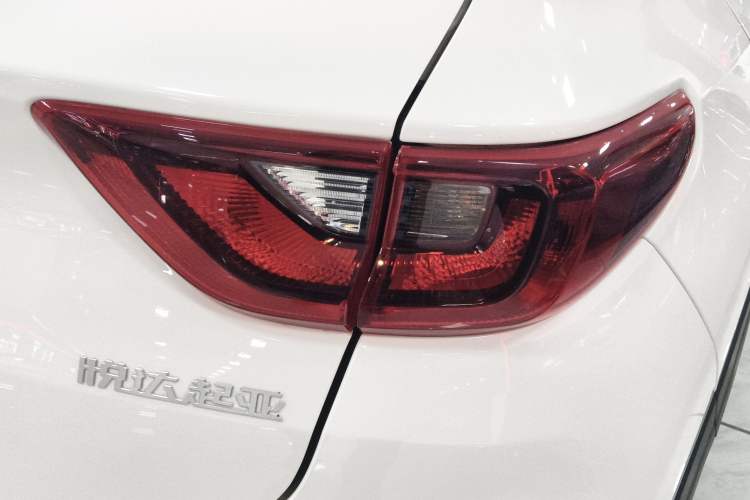 Used Kia kx1 Stonic 2021 1.4L CVT Fun Edition
