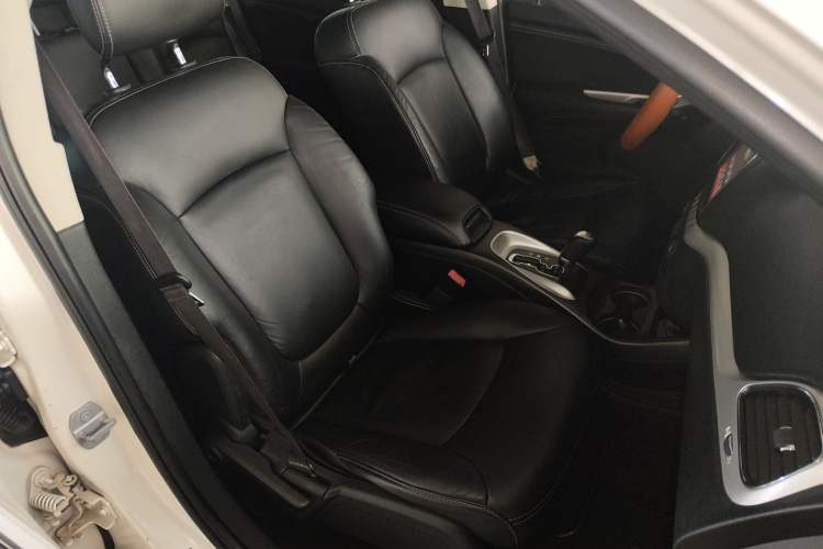 Used Dodge Journey 2015 2.0TD Four-Wheel Drive Luxury Edition