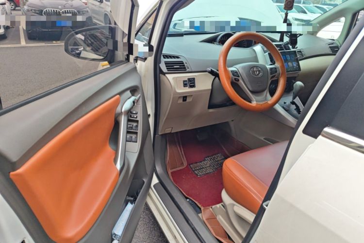 Used Toyota Verso 2014 Starlight 180E CVT Elite Edition