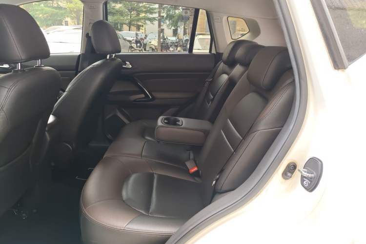 Used GAC Trumpchi GS4 2016 235T G-DCT Luxury Edition Left Rear Seat