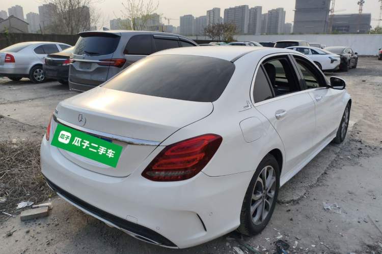 Used Mercedes-Benz C-Class 2018 C 180 L Fashion Edition Sport Version Rear Right 45 Deg