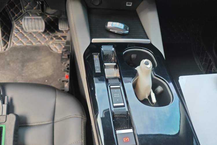 Used Citroen C5 X 2021 1.6T Enjoy the Extraordinary Gear Lever