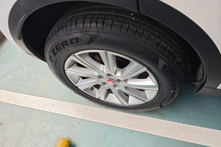 Used Jaguar E-PACE 2018 P200 China VI Exterior 5