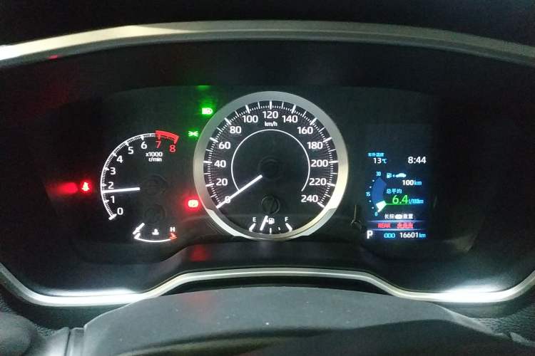 Used Toyota FRONTLANDER 2022 2.0L CVT Luxury Edition
