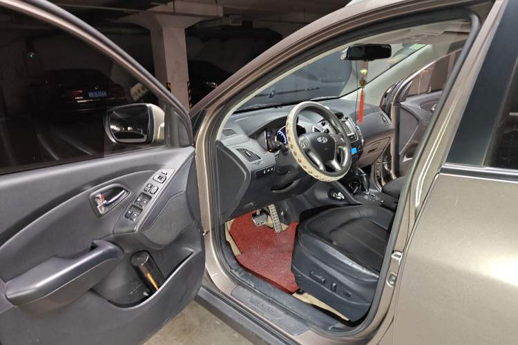 Used Hyundai ix35 2010 2.4L Automatic 4x4 GLS Navigation Edition