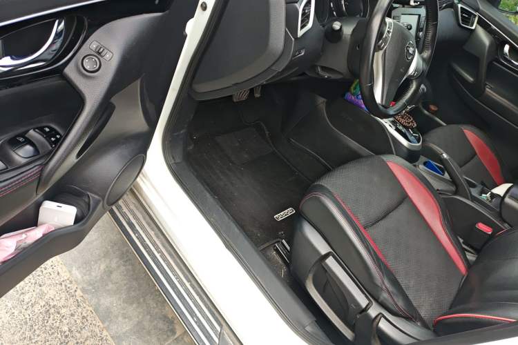 Used Nissan Qashqai 2017 2.0L CVT Smart Enjoyment Version China V Standard