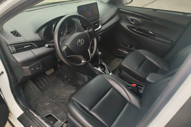 Used Toyota YARiS L Zhi Xuan 2021 X-Trail 1.5L CVT Luxury Edition
