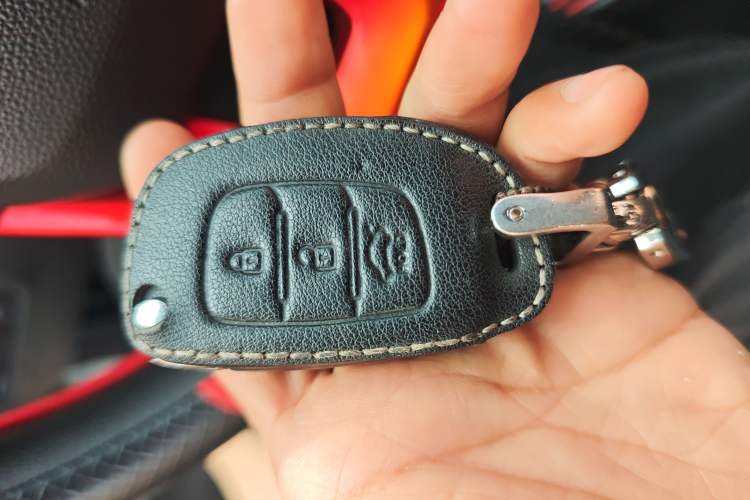 Used Hyundai ix25 2015 1.6L Manual Two-Wheel Drive Fashionable GS Model Vehicle Key