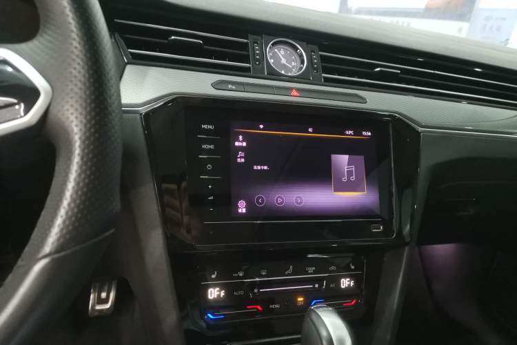 Used Volkswagen Magotan 2023 2 Million Units Limited Edition 330TSI DSG Leading Version