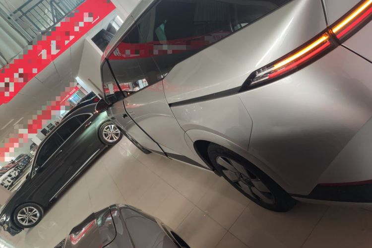 Used XPeng X9 2024 640 All-Wheel Drive High-Performance Max
