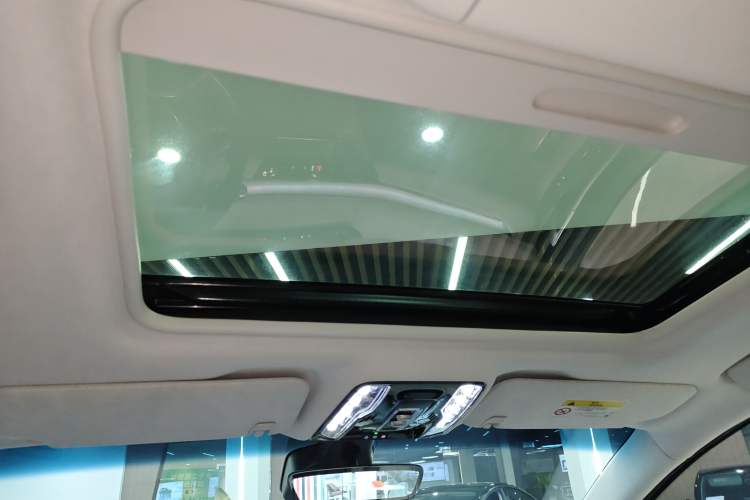 Used Buick GL8 New Energy 2024 Lu Zun Luxury Edition 6-Seater
