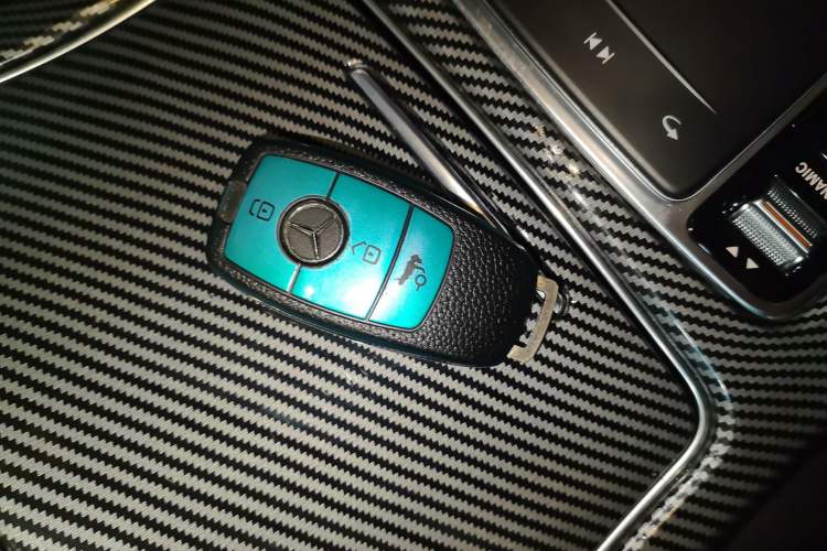 Used Mercedes-Benz GLC 2021 GLC 260 L 4MATIC Dynamic Edition Vehicle Key