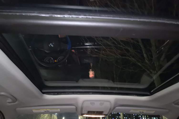 Used BMW X5 2013 xDrive35i Leading Model Headliner