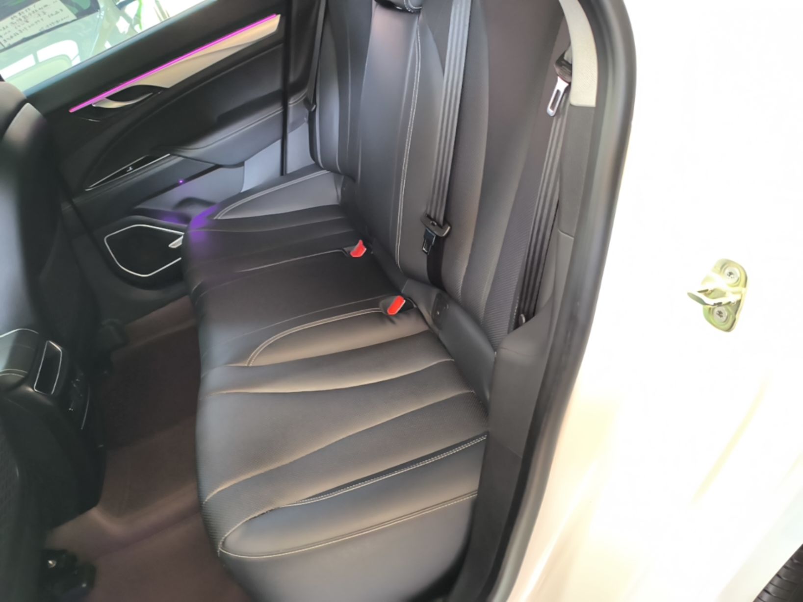 Geely Auto Emgrand GT 2021 1.8T Flagship Edition+ — снимка 20