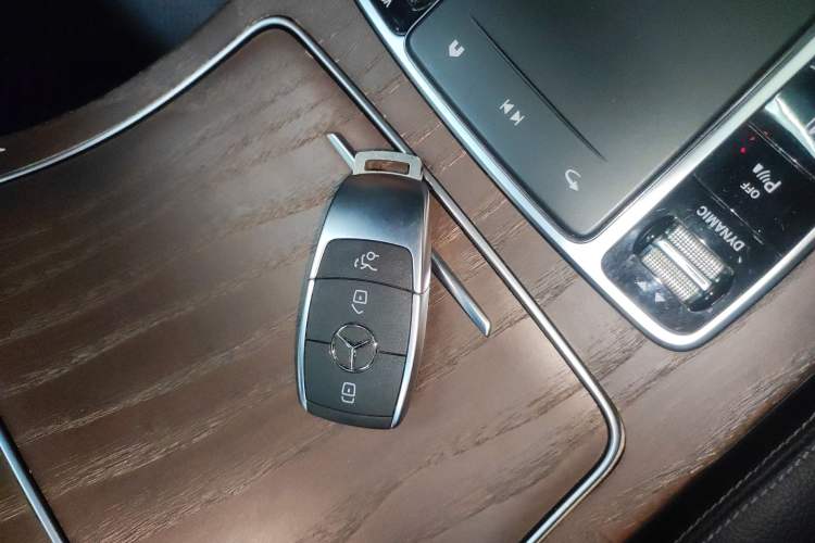 Used Mercedes-Benz GLC 2020 GLC 300 L 4MATIC Dynamic Edition
