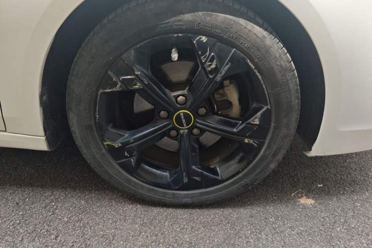 Used Roewe i6 MAX New Energy 2020 1.5T PHEV Sporty Cool Edition Right Front Wheel Hub