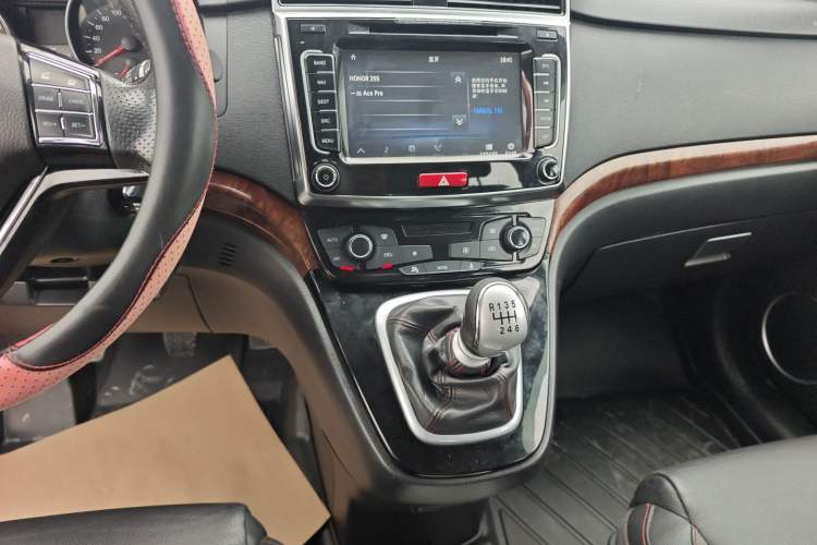 Used Haval H6 2014 Sport Edition 1.5T Manual 4x4 Elite Model
