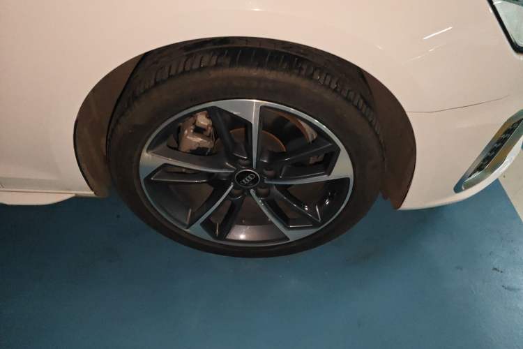 Used Audi A4L 2022 40 TFSI Fashion Dynamic Model
