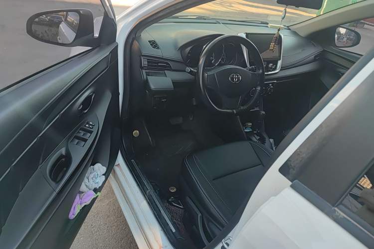 Used Toyota YARiS L Zhi Xuan 2019 1.5E CVT Dynamic Edition China VI compliant Driver Seat