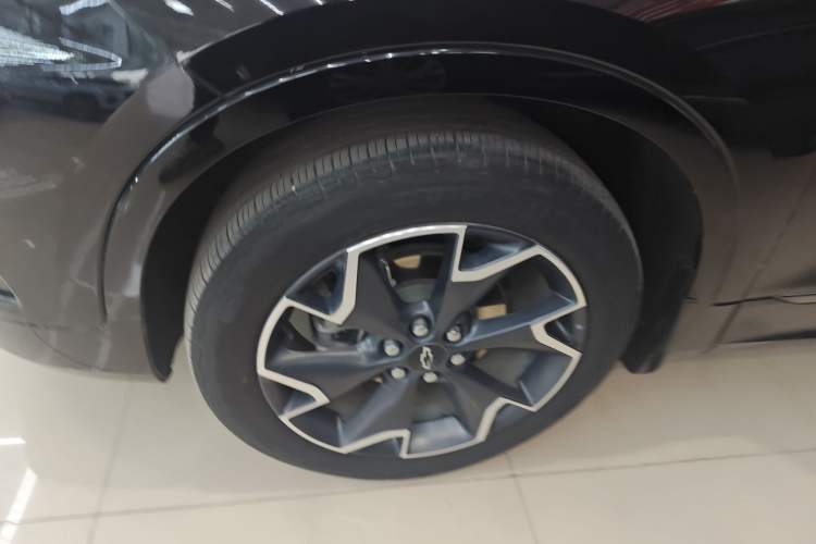 Used Chevrolet Blazer 2022 Mild Hybrid 650T RS Four-Wheel Drive 5-Seater Hardcore Version Left Front Wheel Hub