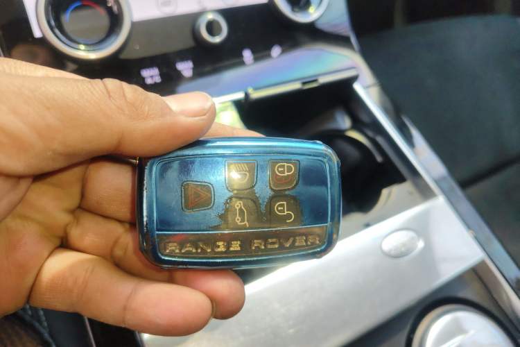 Used Land Rover Range Rover Velar 2020 P250
