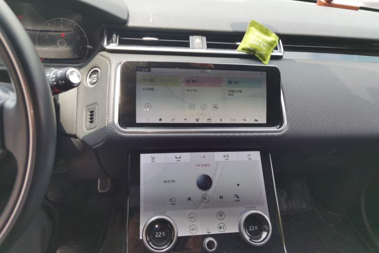 Used Land Rover Range Velar 2020 P340 R-DYNAMIC S Audio And AC Panel