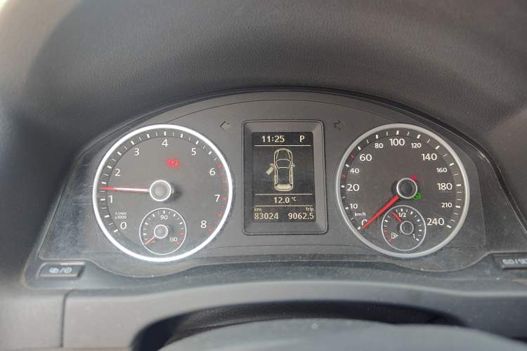 Used Volkswagen Tiguan L 2017 300TSI Automatic Two-Wheel Drive Silk Road Luxury Edition