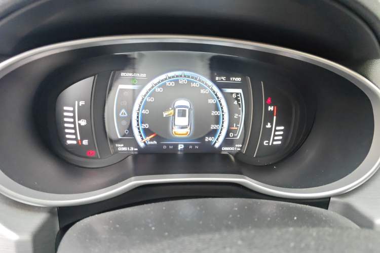 Used Geely Auto Emgrand X7 Sport 2016 1.8TD Automatic ZhiZun Version
