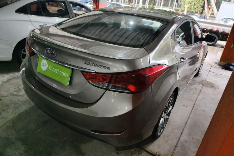 Used Hyundai Elantra (5th Generation / Langdong) 2015 1.6L Automatic Luxury Model