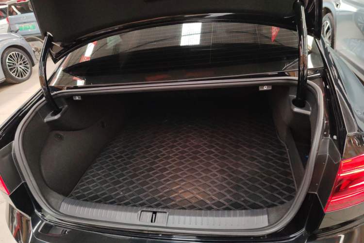 Used Volkswagen Magotan GTE Plug-in Hybrid 2022 GTE Luxury Model
