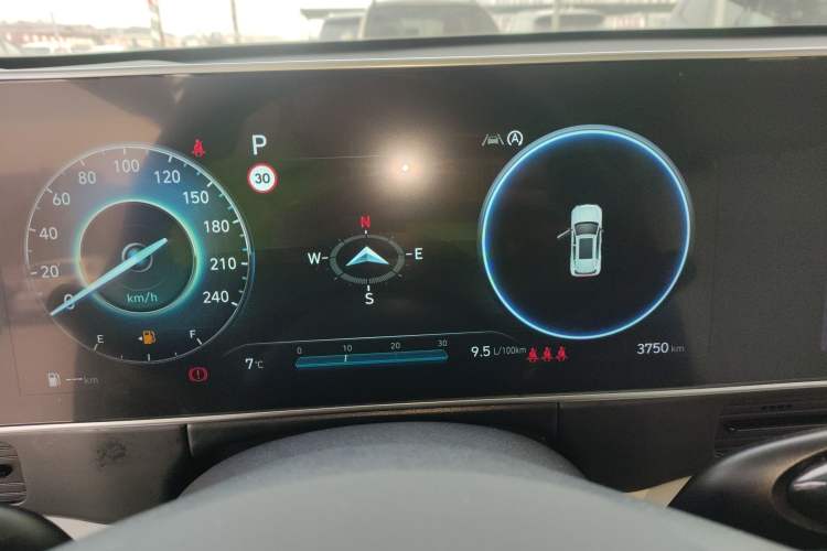 Used Hyundai ix35 2023 Musso 2.0L Flagship Edition TOP
