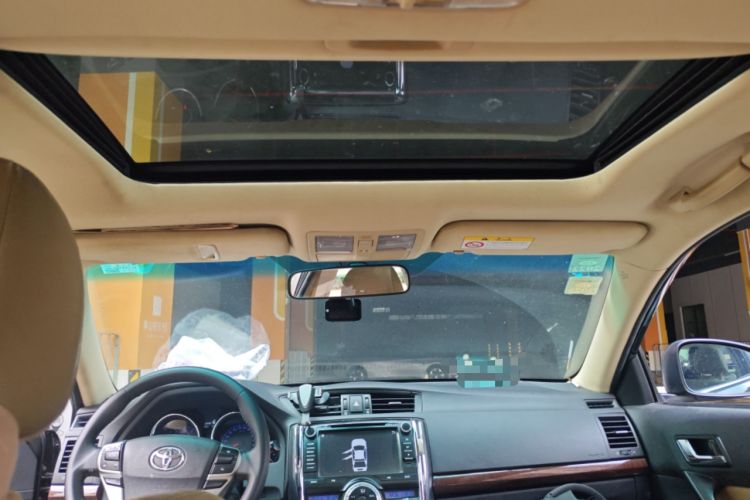 Used Toyota Reiz 2013 2.5V Shangrui Navigation Edition Headliner