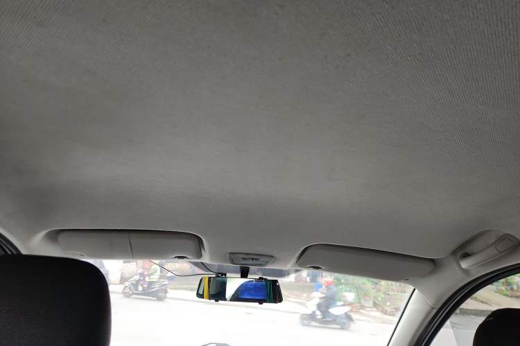 Used Wuling Hongguang S3 2019 1.5L Manual Standard Version China VI Standard Headliner