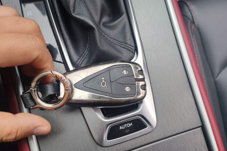 Used Changan CS75 2022 Blue Whale Edition 1.5T DCT Prestige Model
