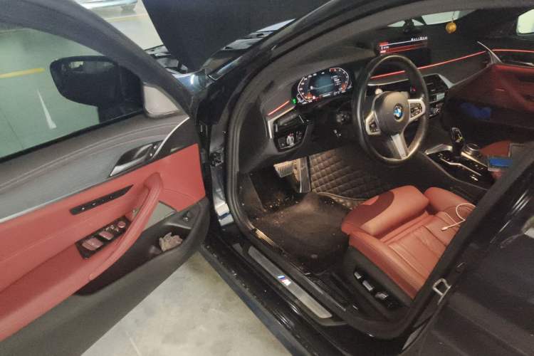 Used BMW 5 Series 2021 Restyled 530Li Luxury Edition M Sport Package
