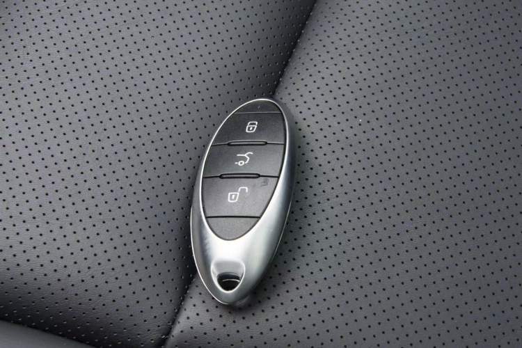 Used Bestune B70 2022 Third Generation 1.5T Automatic Enjoyment Version Vehicle Key