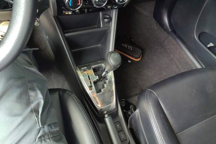 Used Toyota YARiS L Zhi Xuan 2016 Revised 1.5E CVT Charming Edition