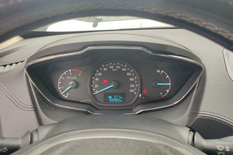 Used Ford Escort 2015 1.5L Manual Fashion Edition