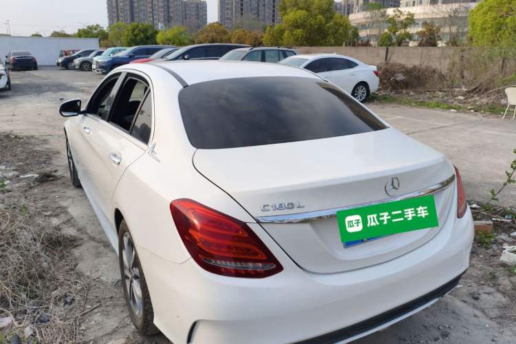 Used Mercedes-Benz C-Class 2018 C 180 L Fashion Edition Sport Version Rear Left 45 Deg