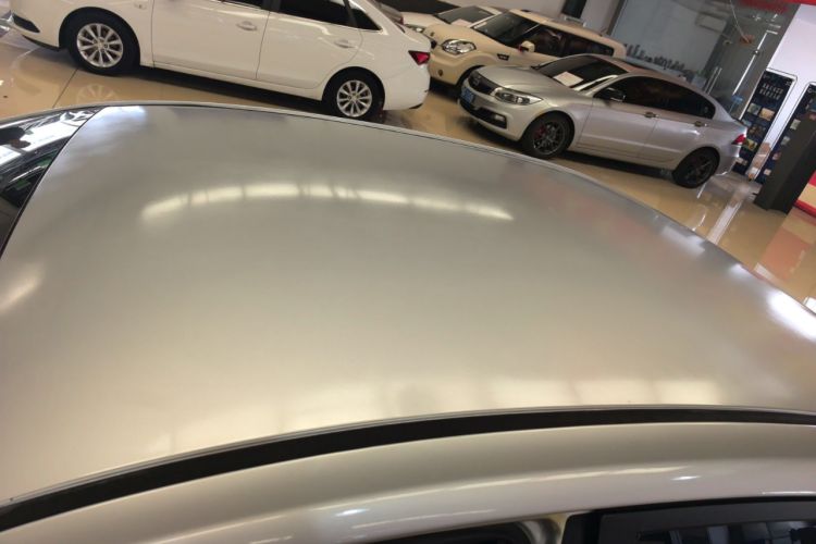 Used Zotye Z300 2014 1.5L Value Edition Manual Elite Model Roof