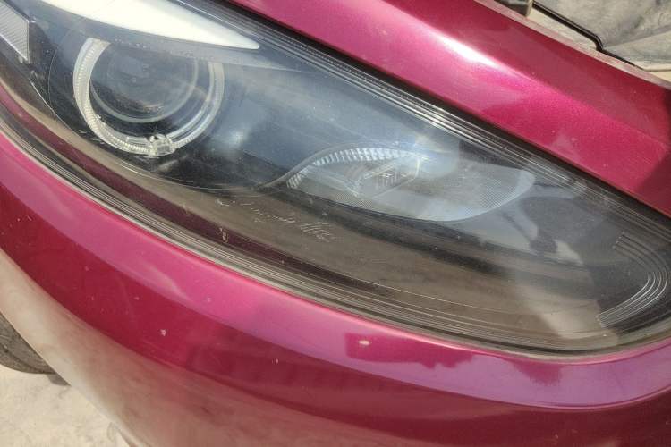 Used Fiat Viaggio 2012 1.4T Automatic Jingxiang Edition Right Front Headlight