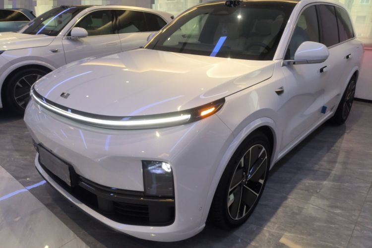 Used Li Auto L8 2025 Ultra Smart Refreshed Edition