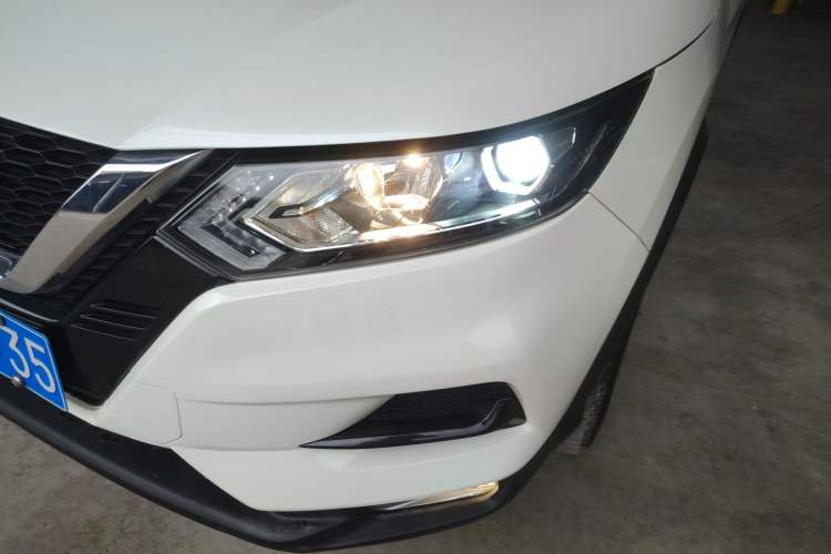Used Nissan Qashqai 2019 2.0L CVT Smart Enjoyment Version Left Front Headlight