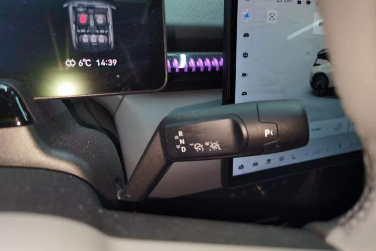 Used Zeekr X 2023 Four-Wheel-Drive YOU Edition 5 Seats
