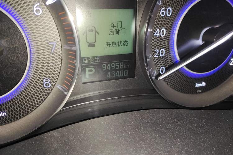 Used Infiniti QX80 2016 5.6L 4WD